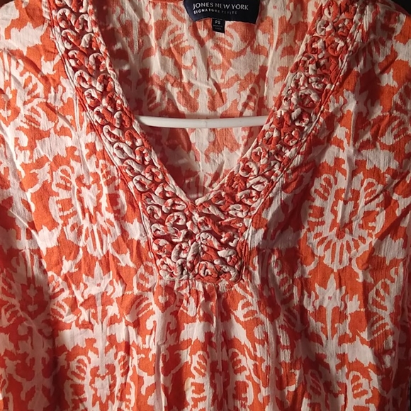 Blouse - Picture 2 of 4